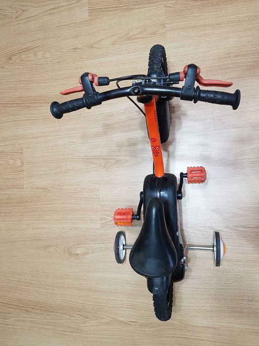 BICICLETĂ 14 INCH 3-7 ANI 500 ROBOT B'TWIN in stare buna.
