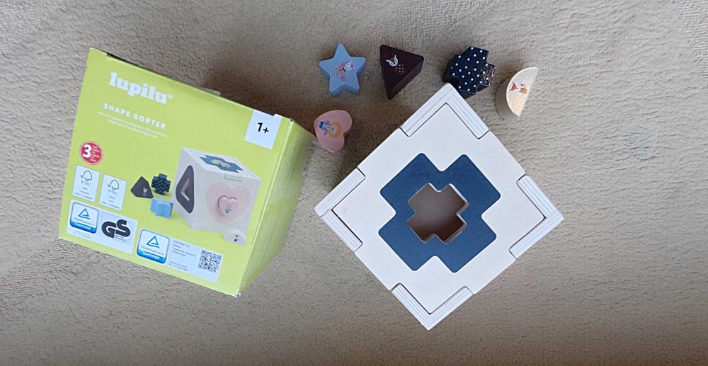 Jucarie sortare, cub pentru bebe cu 5 forme