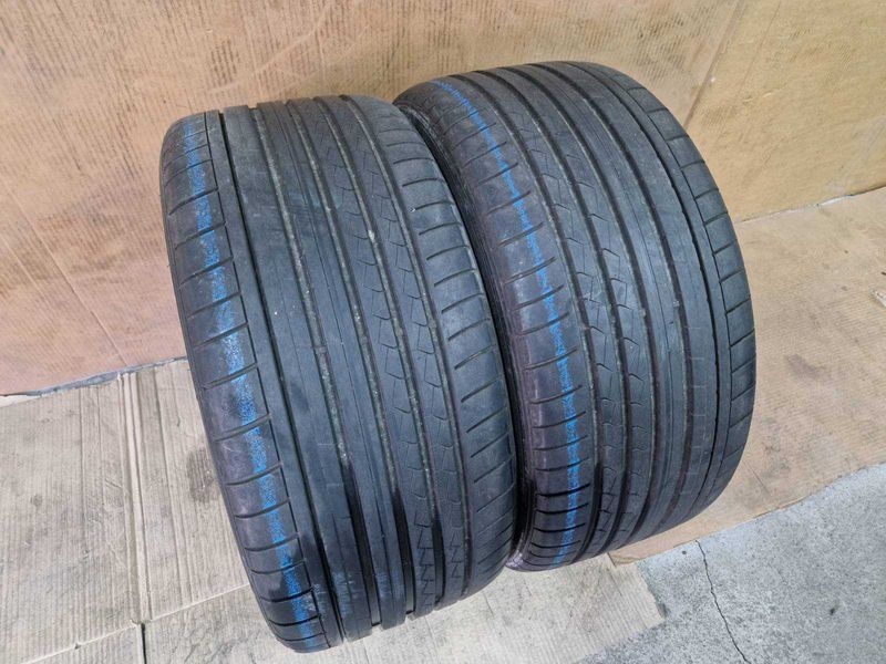 2 Dunlop R20 275/35
летни гуми DOT3918