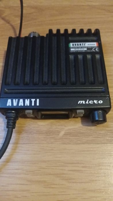 Statie Radio Auto Avanti !