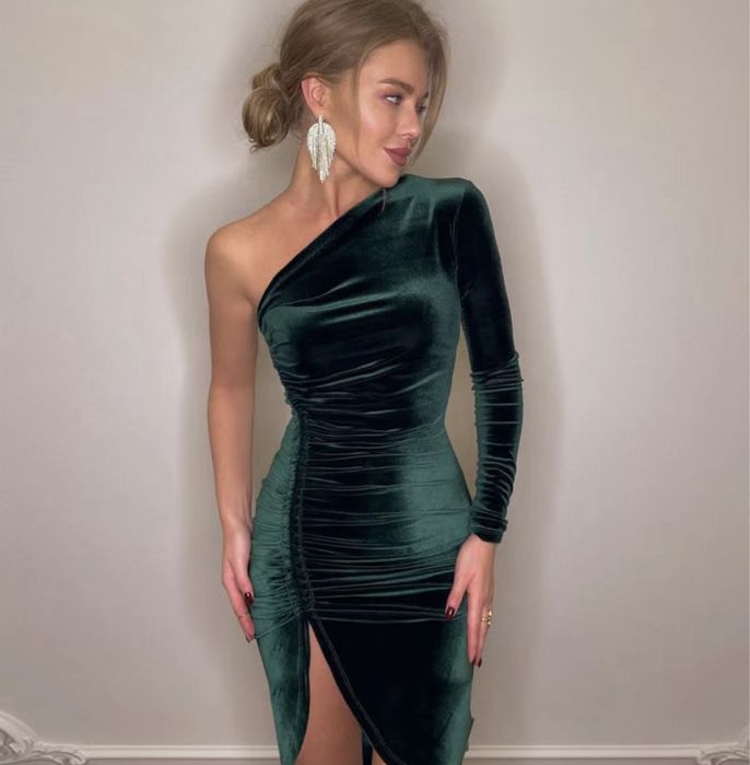 Шикарное вечернее платье