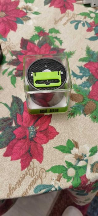 Vand boxe portabile bluetooth
