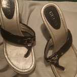 Saboți.papuci cu platforma dama Guess original