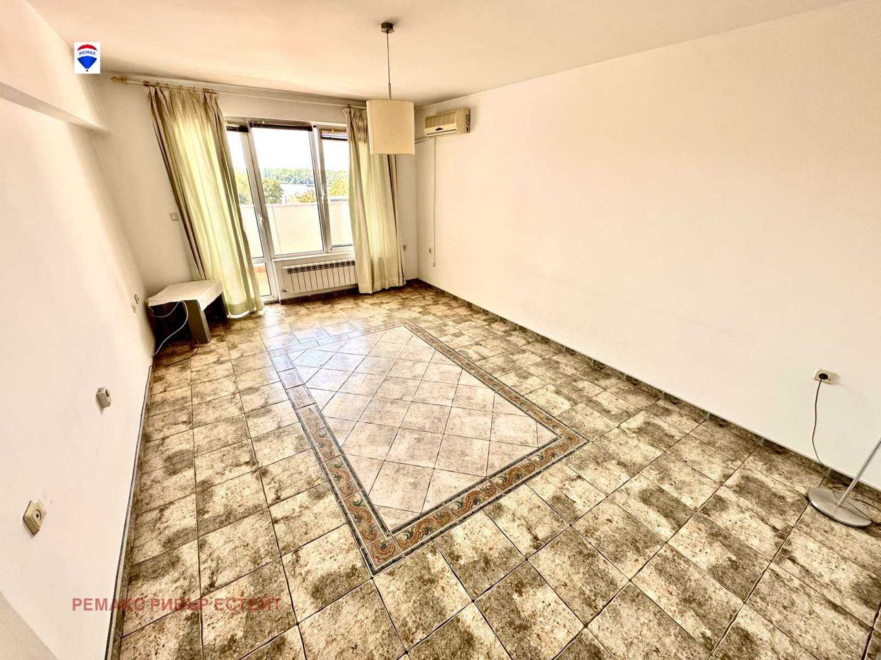 Продава се Мезонет в Русе, Център - 156 кв.м за 1186 €/кв.м - Снимка #14
