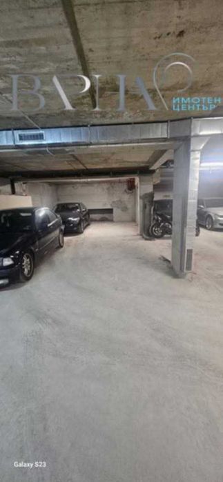 Двойно паркомясто в квартал Левски