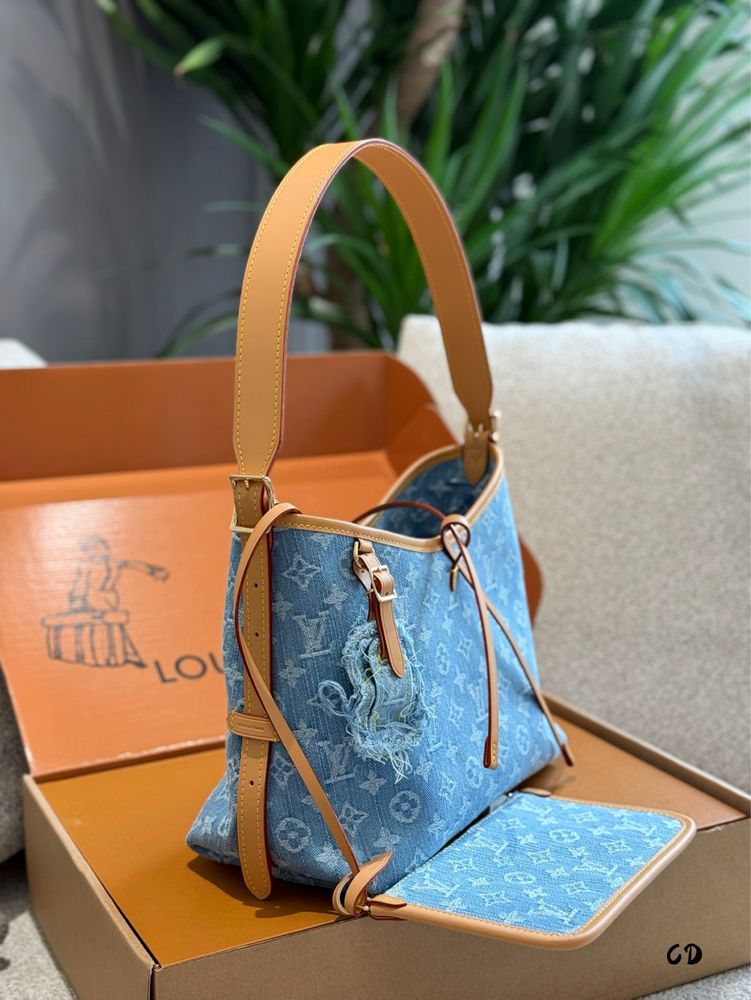 Geanta Louis Vuitton 30