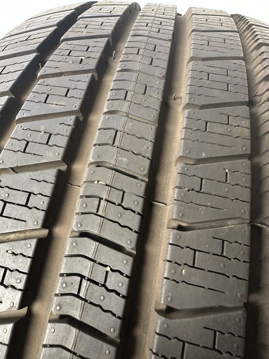 225/40/18 Radar dot24