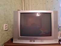 Продам телевизор б/у