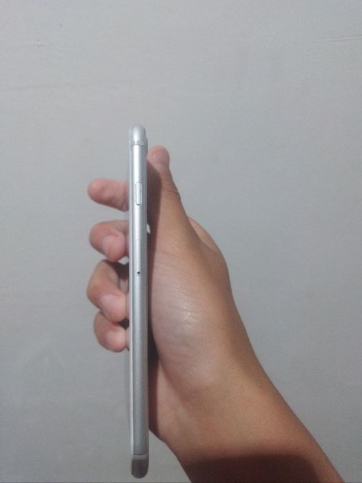 iphone 8 plus 64/100