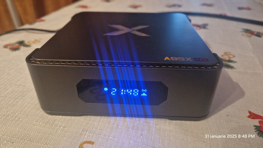 Android TV Box 4K, SATA pt hard-disk, retea gigabit