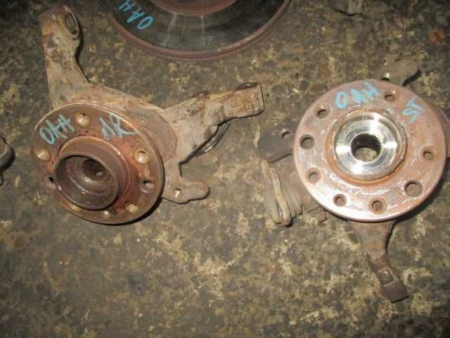 Fuzeta butuc roata fata stanga dreapta Opel Astra H motor 1,7 CDTI