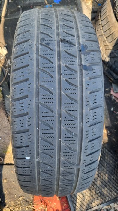 215/60/16C 1БРОЙ Бусови гуми! Налични 2броя