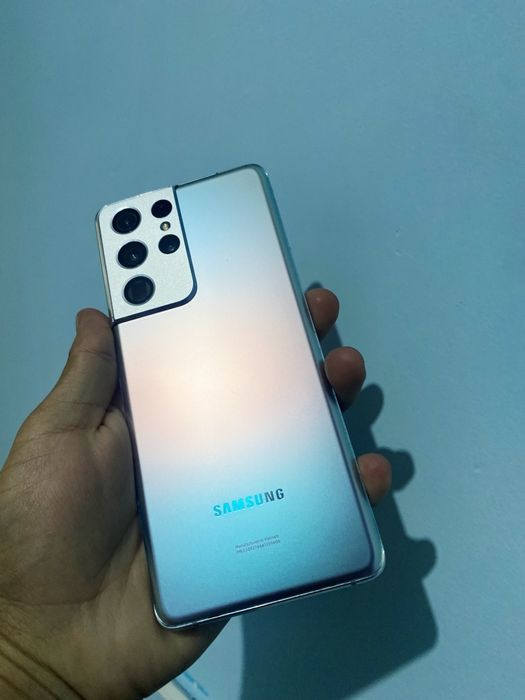 Samsung s21 ultra 
256/12+8
Xolati chotkiy ishlashi umuman aybi yu
Obm