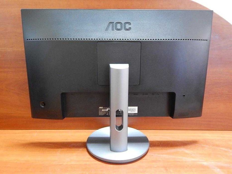 Монитор AOC 270lm. Диагональ- 27 дюйм