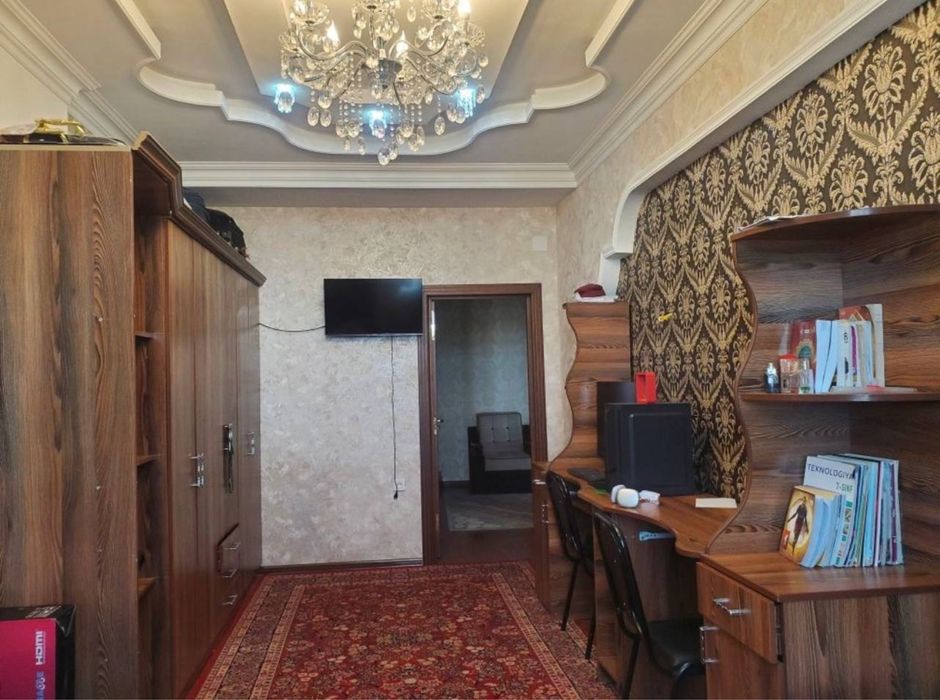 Продается 4х комнатная квартира