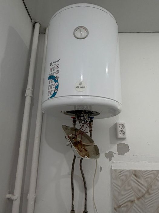 Срочно продам водонагреватель