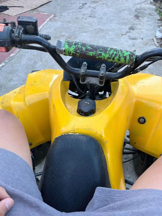 Vând atv 125 cc f