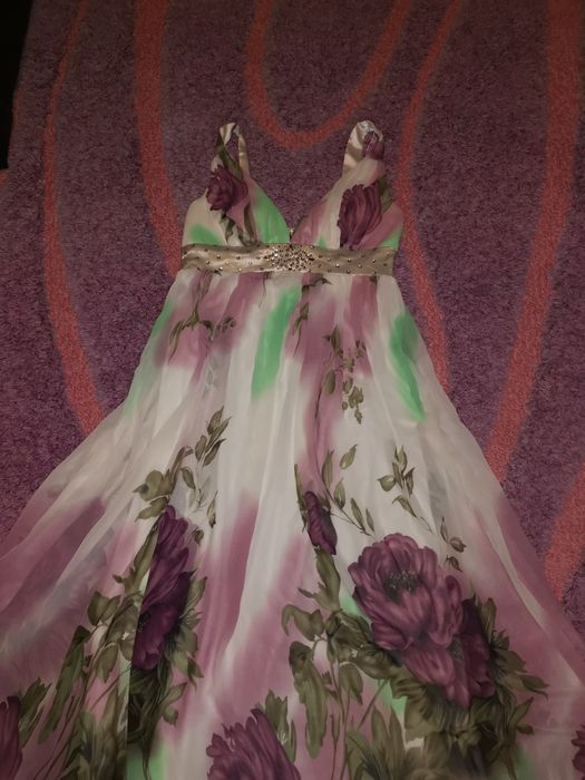 Rochii noi de calitate