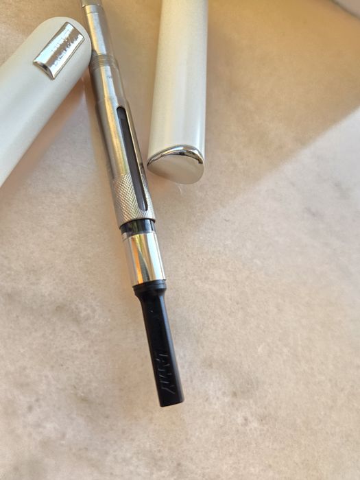 Lamy Dialog Stilou Negru mat si Dialog CC alb