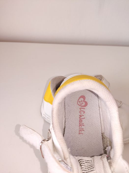 -->Лот от детски маратонки Waikiki, н.23 за малка госпожица