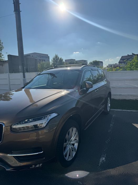 Volvo XC 90 Momentum