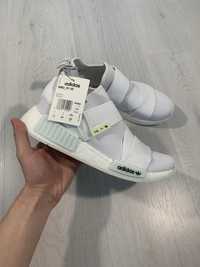 Adidas NMD PK Olive White Nike Cortez Replay пантофи jordan