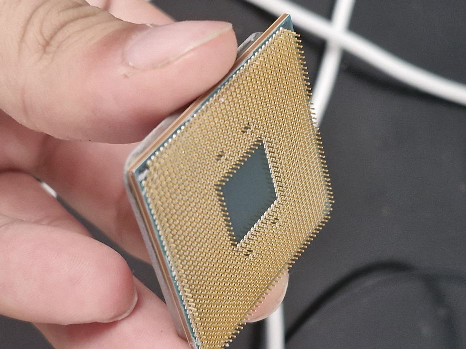 AMD Ryzen 5 2600