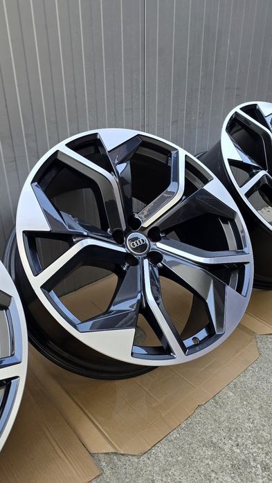 23" оригинални джанти  Audi Q8 ,RSQ 8