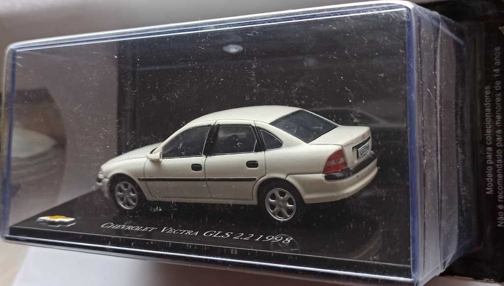 Macheta Chevrolet Vectra GLS 2.2 (Opel Vectra B) 1998- IXO/Altaya 1/43