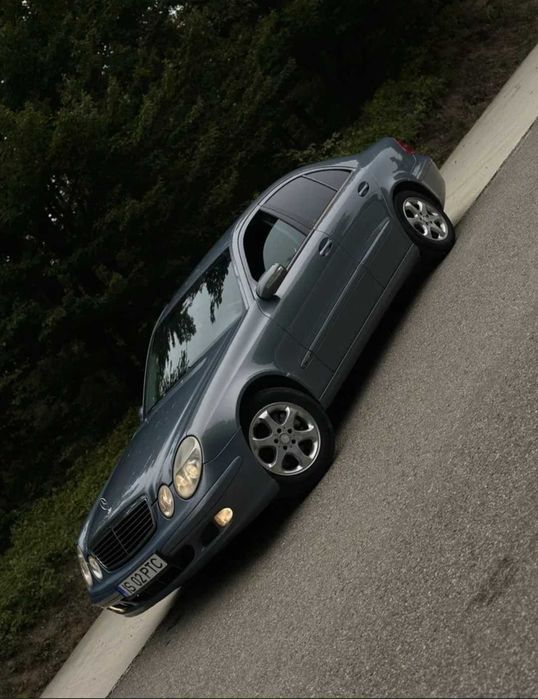 Mercedes E Class (W211 2.2 CDI)