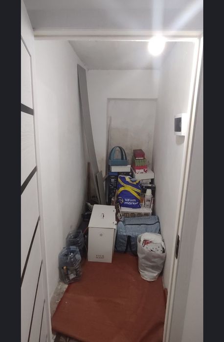 Ташкент вилояти, Корасувда продается квартира 2х комнатная,2 xonali uy