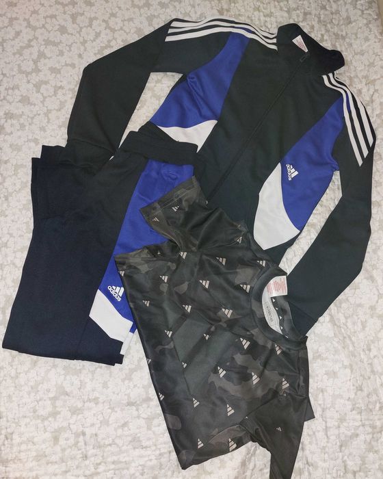 Спортен екип Adidas+тениска
