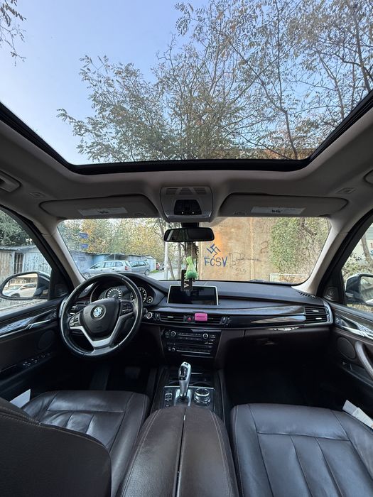 Продавам BMW X5 2016г.