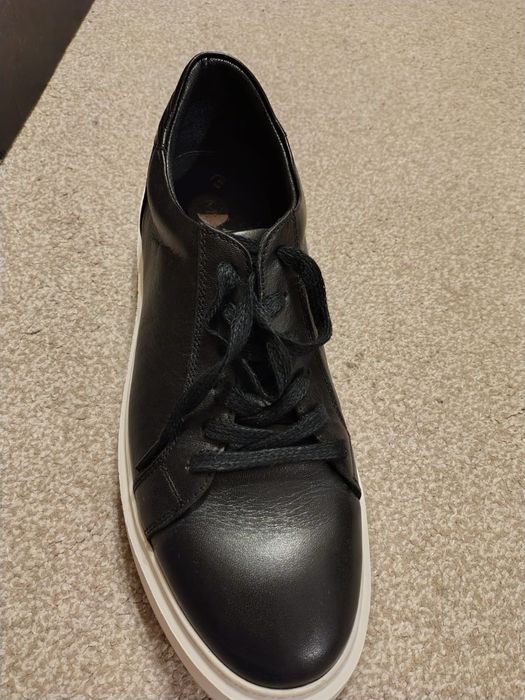 Носени веднъж! истинска кожа обувки Мoni (43 номер)