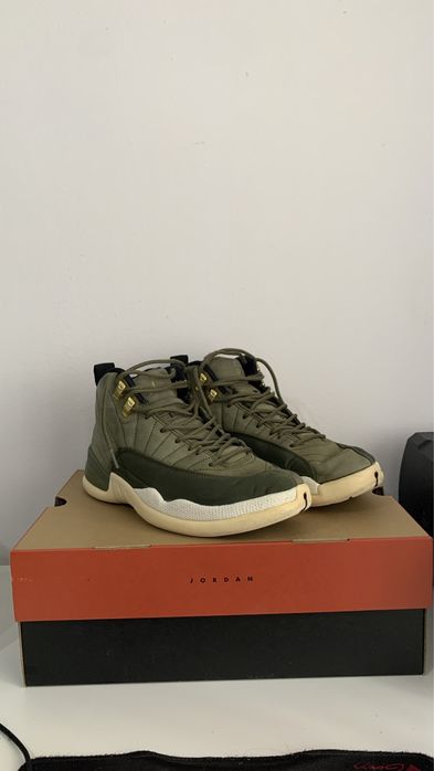 Air jordan 12 Class of 2003