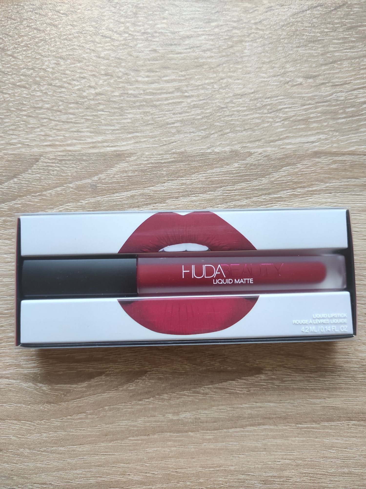 Huda beauty liquid matte Miss America