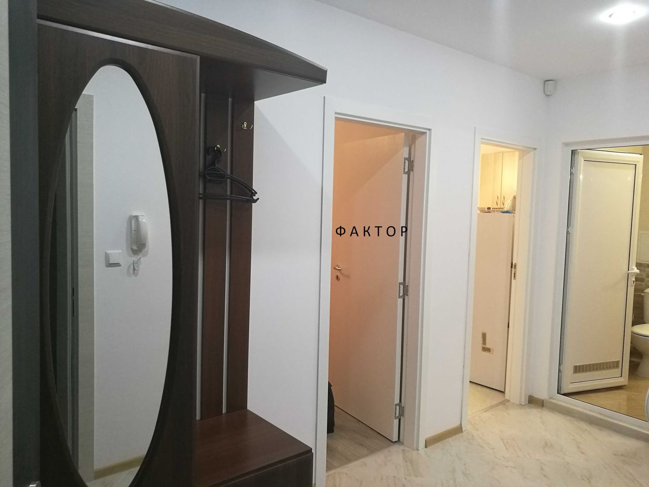 Продава се Двустаен апартамент в Хисаря - 70 кв.м за 1443 €/кв.м - Снимка #3