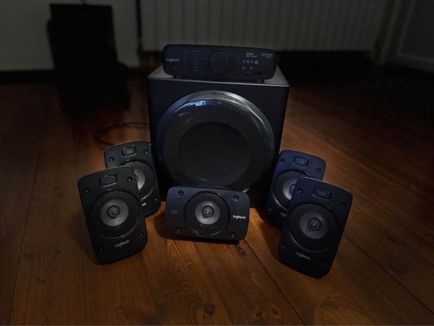 Logitech z906 1000w