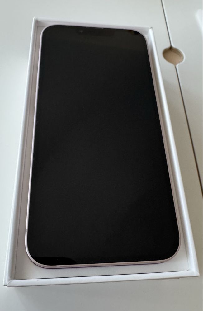 iPhone 13 - Pink 128 GB