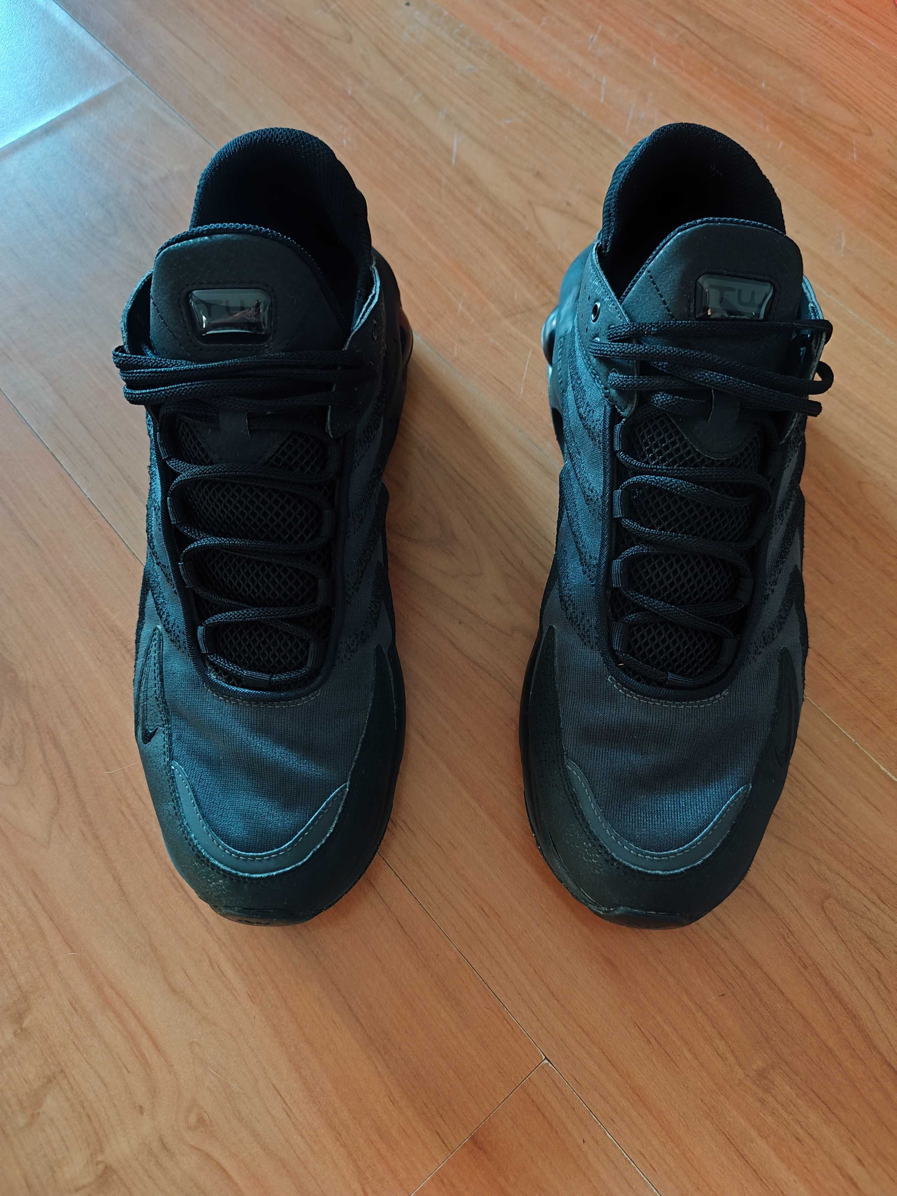 Мъжки маратонки Nike Air Max TW