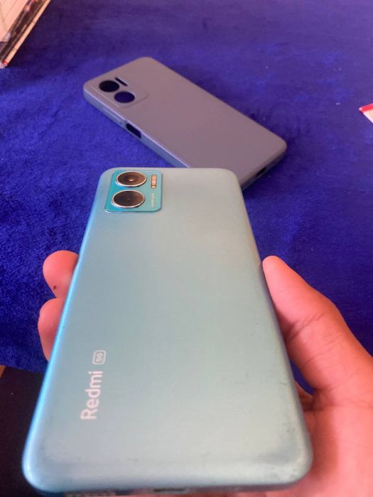 Srochni sotiladi abmen iphone va redmi note 11 proga