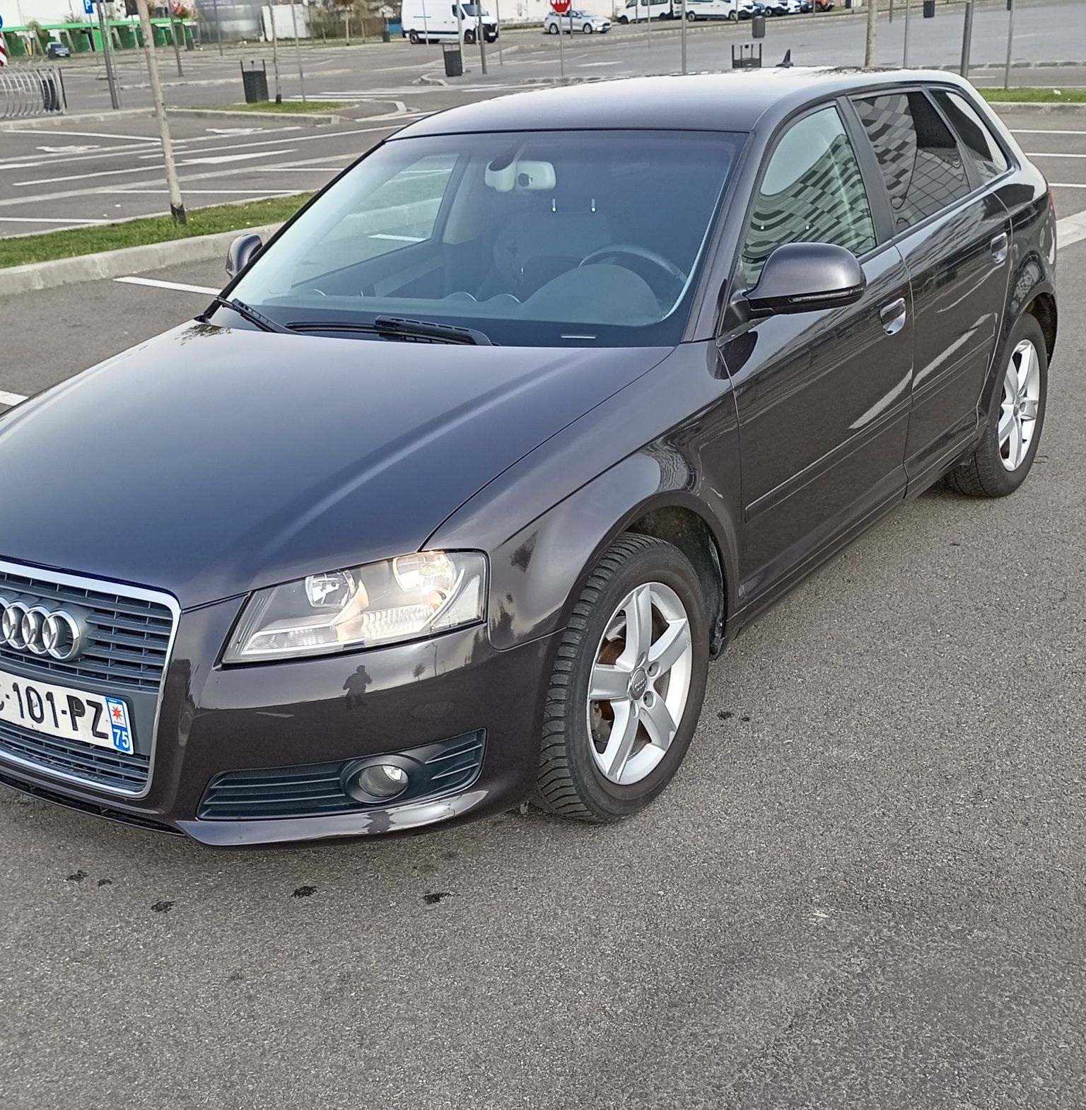 Vând Audi A3-2010- Navigație,Euro 5, 224416km