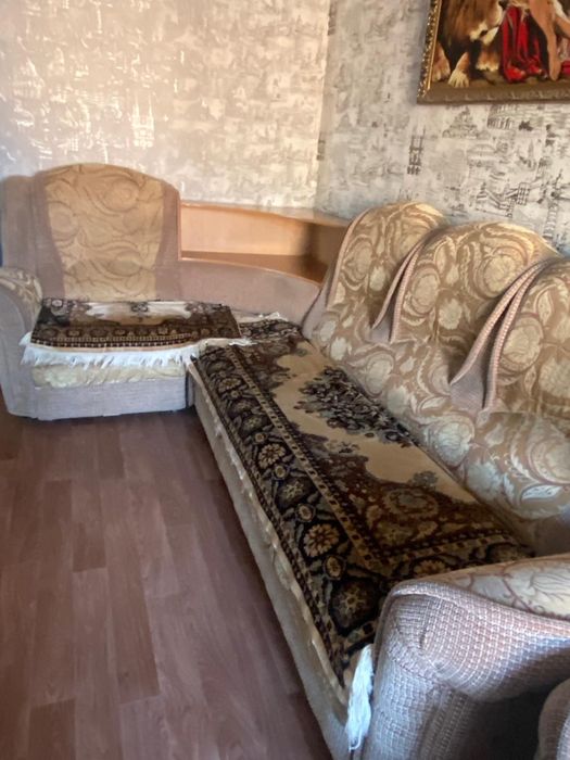 Продам Диван и Кресло район второго Павлодара, самовывоз!