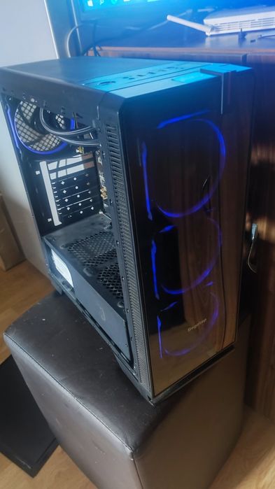 Calculator unitate gaming i5 4570 quadcore racire pe apa 8 gb ram ssd