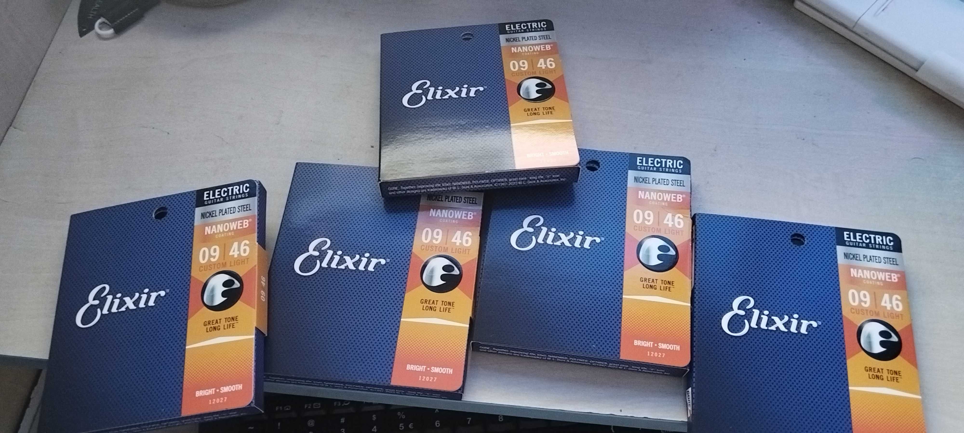 5 комплекта Elixir 9-46 NANOWEB чисто нови