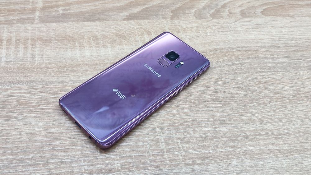 Samsung S9 Usor fisurat perfect functional