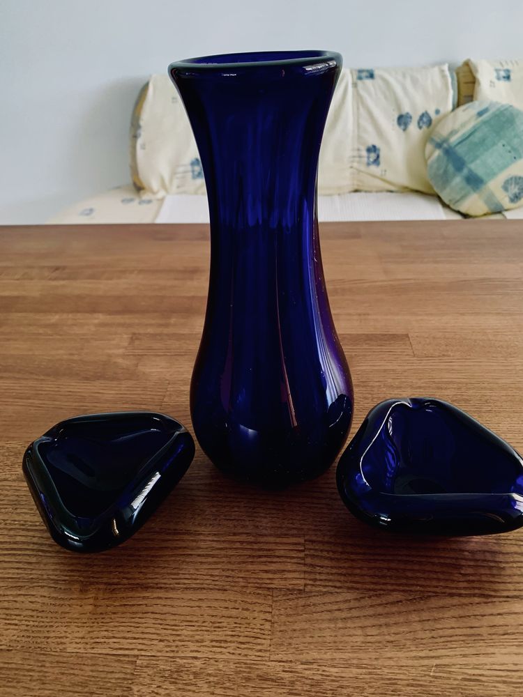 Винтажна ваза и два пепелника гутно стъкло 1970 г