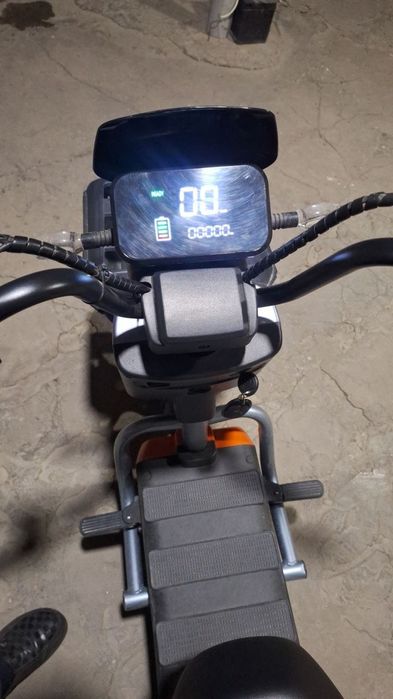 Elctro skuter sotiladi