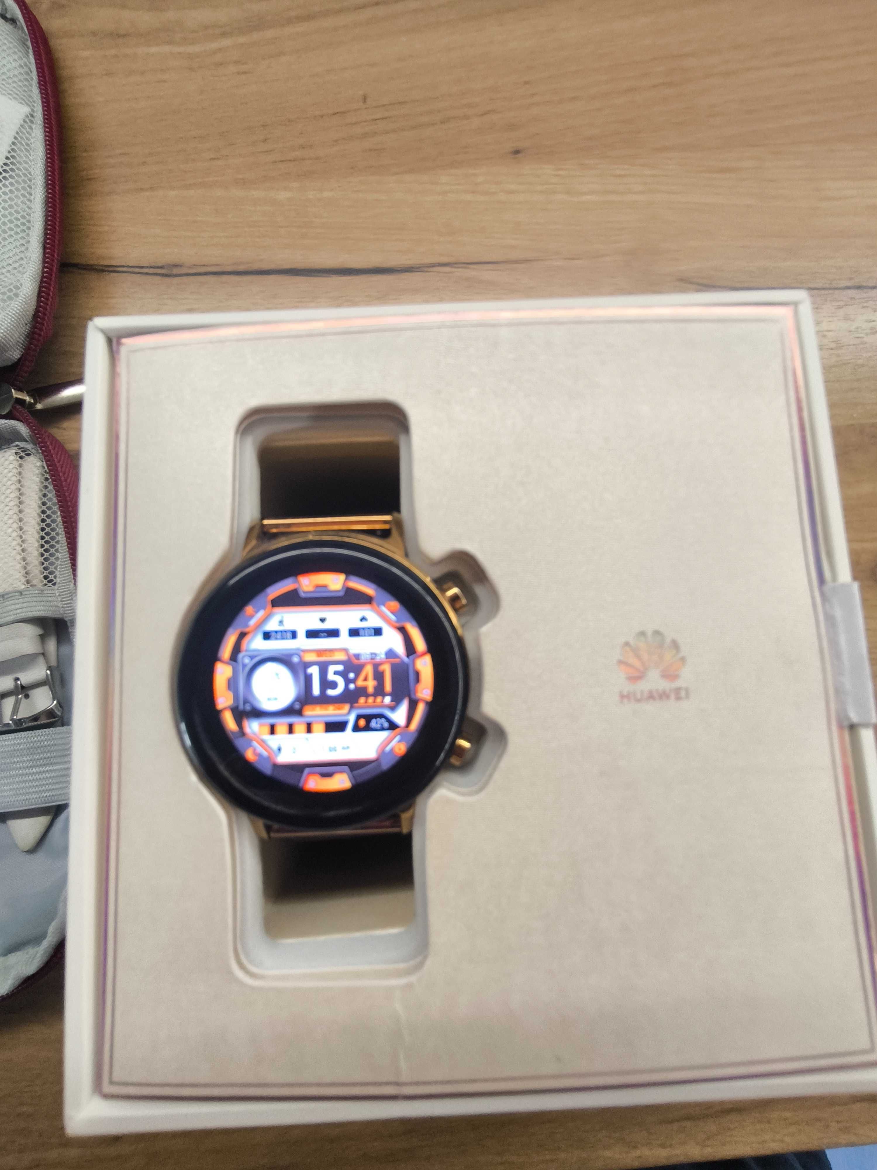 Смарт часовник Huawei watch gt 2 42mm.