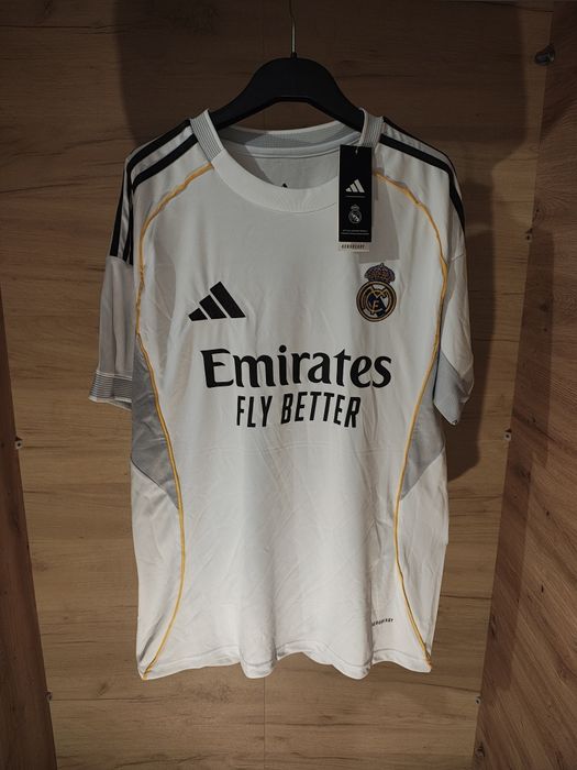 Tricou Real Madrid Home Kit 2024–2025 – Nou cu Etichetă M